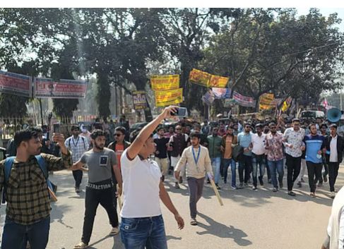 গাজীপুরে জাতীয় নাগরিক কমিটির বিক্ষোভ সমাবেশে স্বরাষ্ট্র উপদেষ্টার পদত্যাগ, জেলা প্রশাসক ও পুলিশ কমিশনারের অপসারণ দাবী