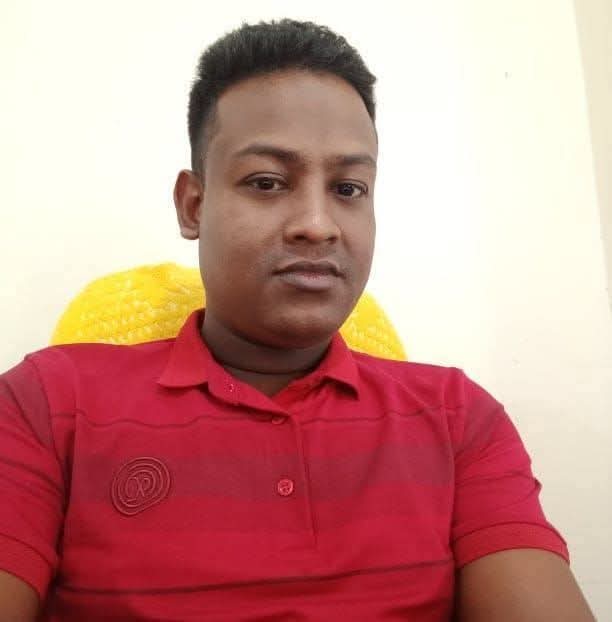 অবশেষে-৪ দিন মৃত্যুর সাথে যুদ্ধ করে  না ফেরার দেশে চলে গেল– সিয়াম মাহমুদ