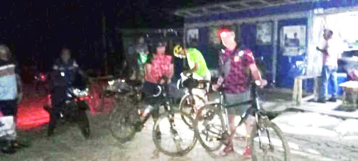 চমক লাগালেন নেদারল্যান্ডের রাষ্ট্রদূত। সাইকেলে চড়ে এলেন সুন্দরবন ভ্রমণে