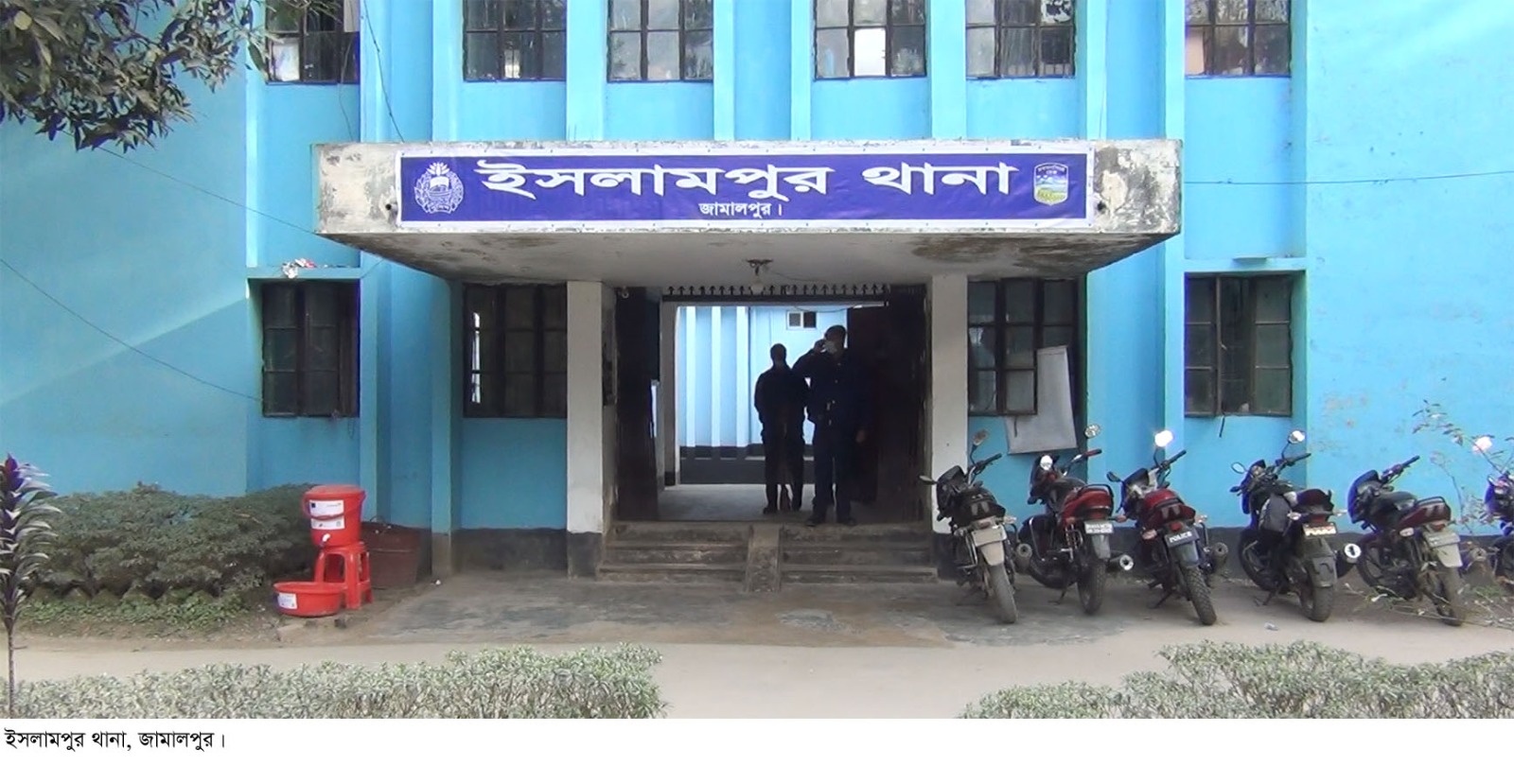 ইসলামপুরে আ-লীগ নেতা ও ইউপি সদস্যকে রাতের অধারে কুপিয়ে হত্যা