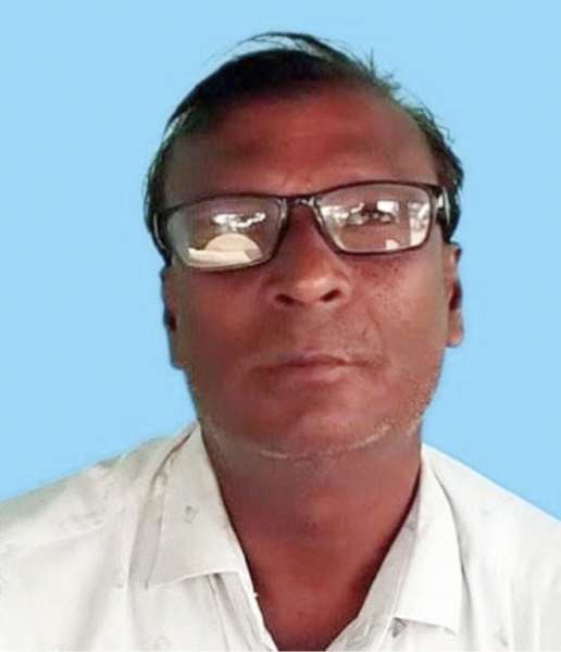 ৫২বছর বয়সে এইচএসসি পরীক্ষার দিয়ে অকৃতকার্য নাটোরে ইউপি দুলু
