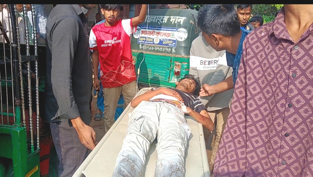 প্রেমঘটিত বিরোধে ঝিনাইগাতীতে দুই গ্রুপের সংঘর্ষ: আহত ৩, জিজ্ঞাসাবাদের জন্য আটক ২