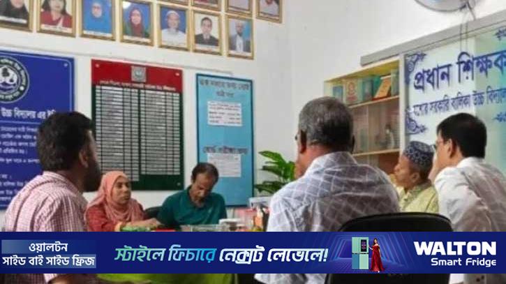 যশোরে ভুল প্রশ্নপত্রে এসএসসি পরীক্ষা 