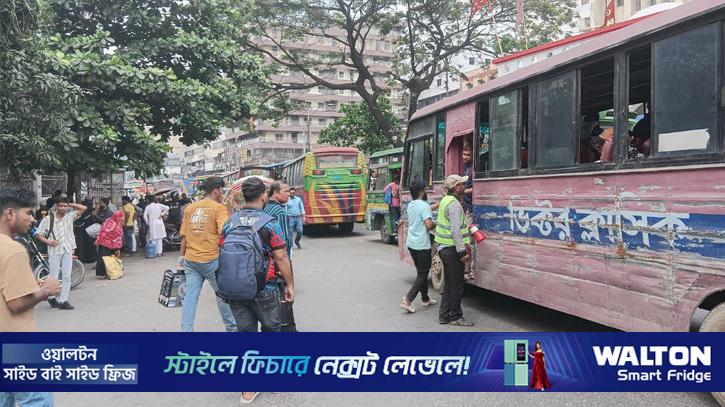 সরকারের ঘোষণার আগেই বাস ভাড়া বাড়ানোর পাঁয়তারা, বিপাকে যাত্রীরা