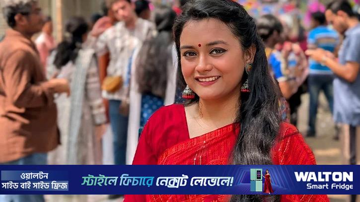 ঢাবি শিক্ষার্থীর ঝুলন্ত মরদেহ উদ্ধার, শিক্ষক গ্রেপ্তার