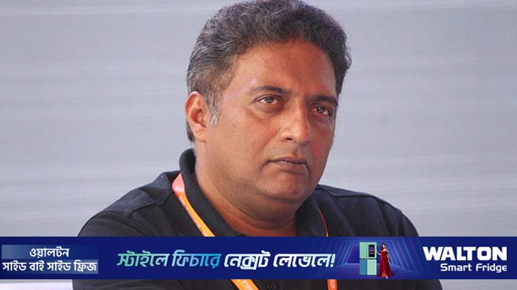 বিতর্কিত মন্তব্য, আইনি জটিলতায় প্রকাশ রাজ